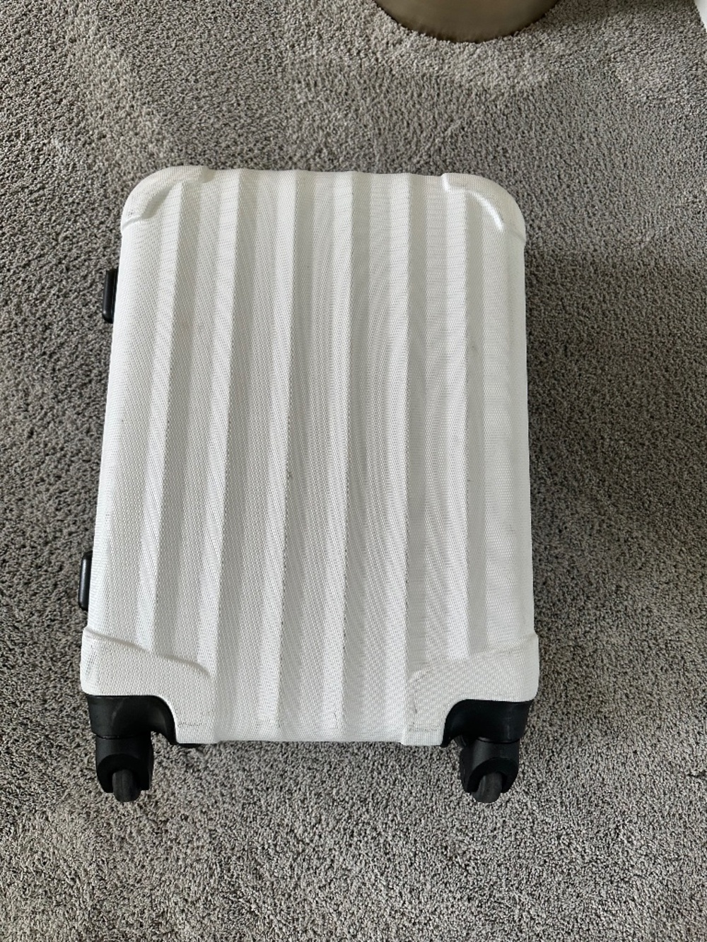 Genius Pack White Carry On Luggage Suitcase - White